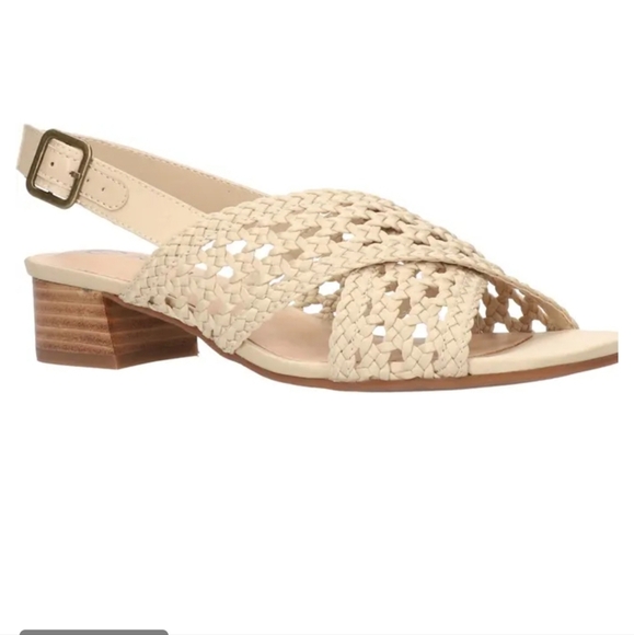 NWOT BELLA VITA Sahara slingback sandals,  natural woven - Picture 1 of 7